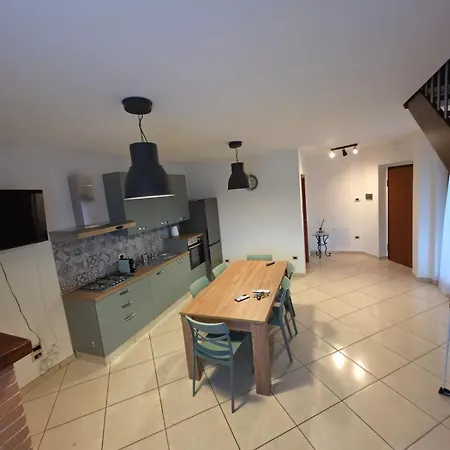 Alex House * Abbateggio